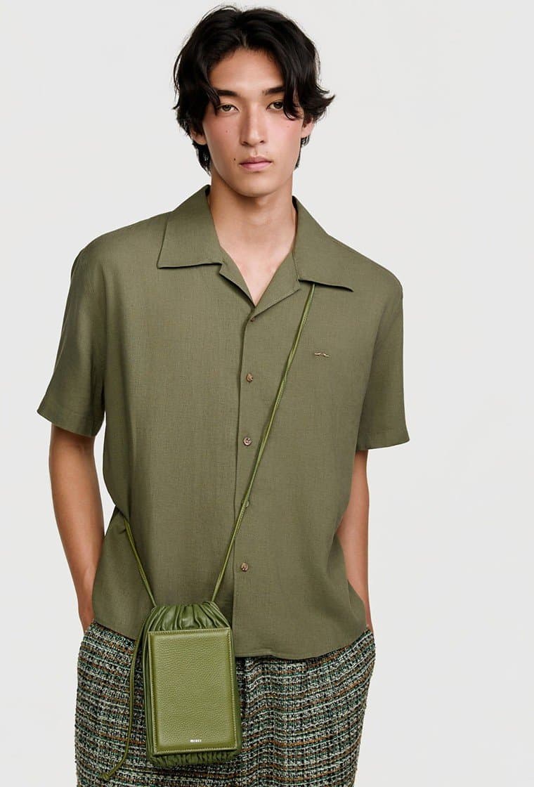 Misci Camisa Manga Curta Viscolinho Verde Militar — image 2 of 3